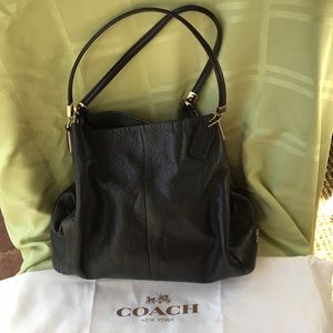 Coach Edie Shoulder Bag pebble leather